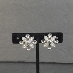 Avon Earrings Silver Tone Smoky Gray Clear Rhinestone Flower Clip On Vintage